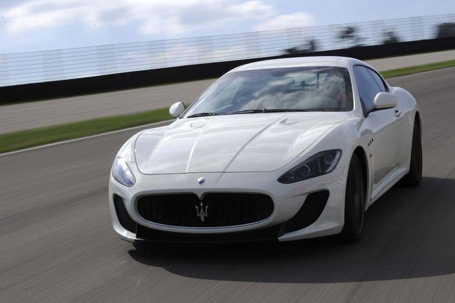  Maserati GranTurismo MC Stradale 2010 года  (фото 83 из 119)
